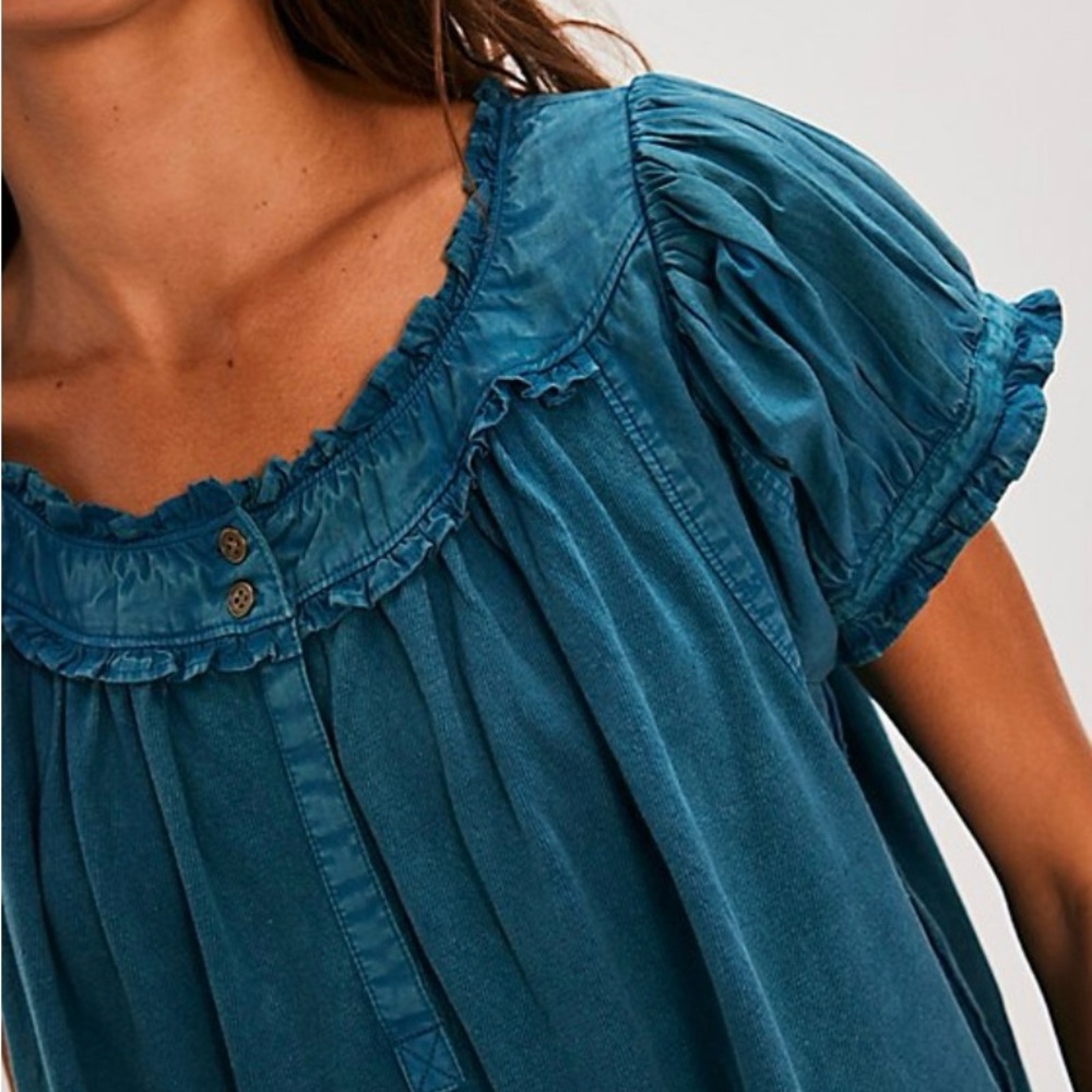 Free People aqua top small